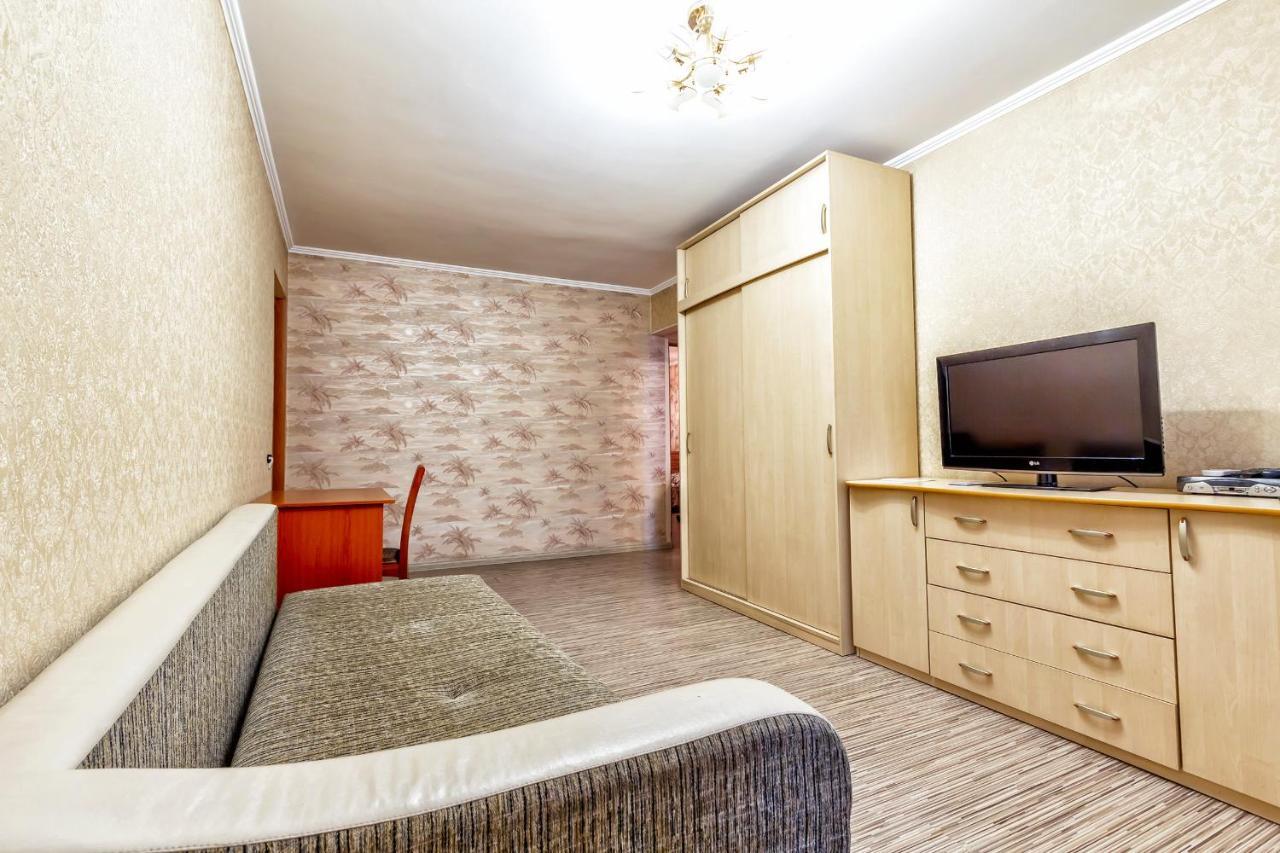411 Lighthouse Apartments Arbat - Traveler'S Choice Almaty Bagian luar foto